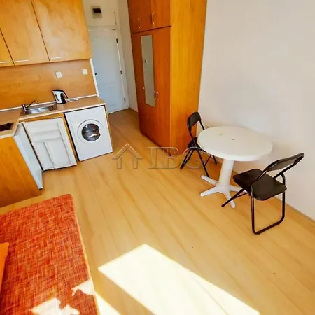 Beautiful, Cozy 1 Bedroom Sunny Beach, Sunny Day 5 Tunkovo