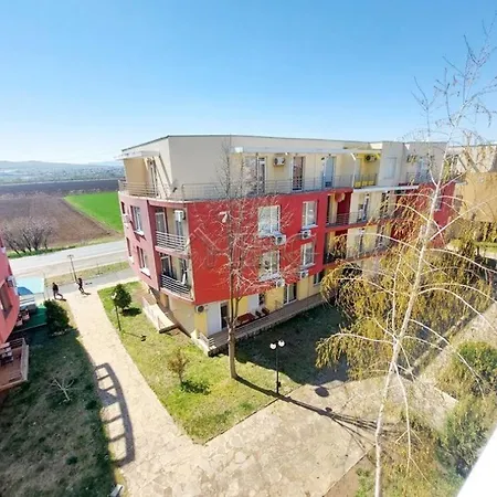 Beautiful, Cozy 1 Bedroom Sunny Beach, Sunny Day 5 * Tunkovo