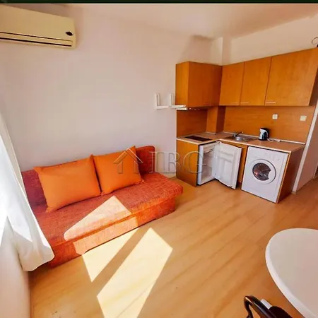 Apartment Beautiful, Cozy 1 Bedroom Sunny Beach, Sunny Day 5 *